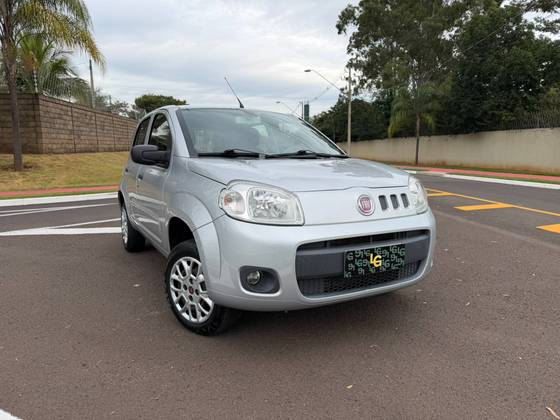 FIAT UNO 1.0 EVO WAY 8V FLEX 4P MANUAL FIAT UNO 1.0 EVO WAY 8V FLEX 4P MANUAL
